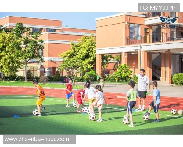 提升足球球感的有效练习方法与技巧分享让你在场上游刃有余